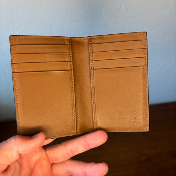 Gucci Mens Wallet - Picture 5 of 9